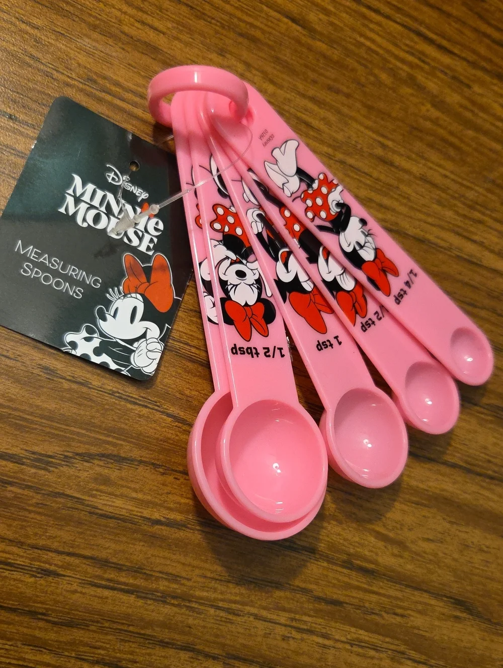 Disney Minnie Mouse Pink Measuring Spoon Set with Character Graphics